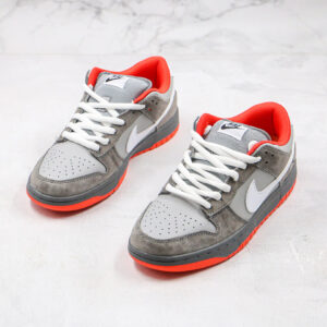 NIKE DUNK LOW STAPLE NYC PIGEON